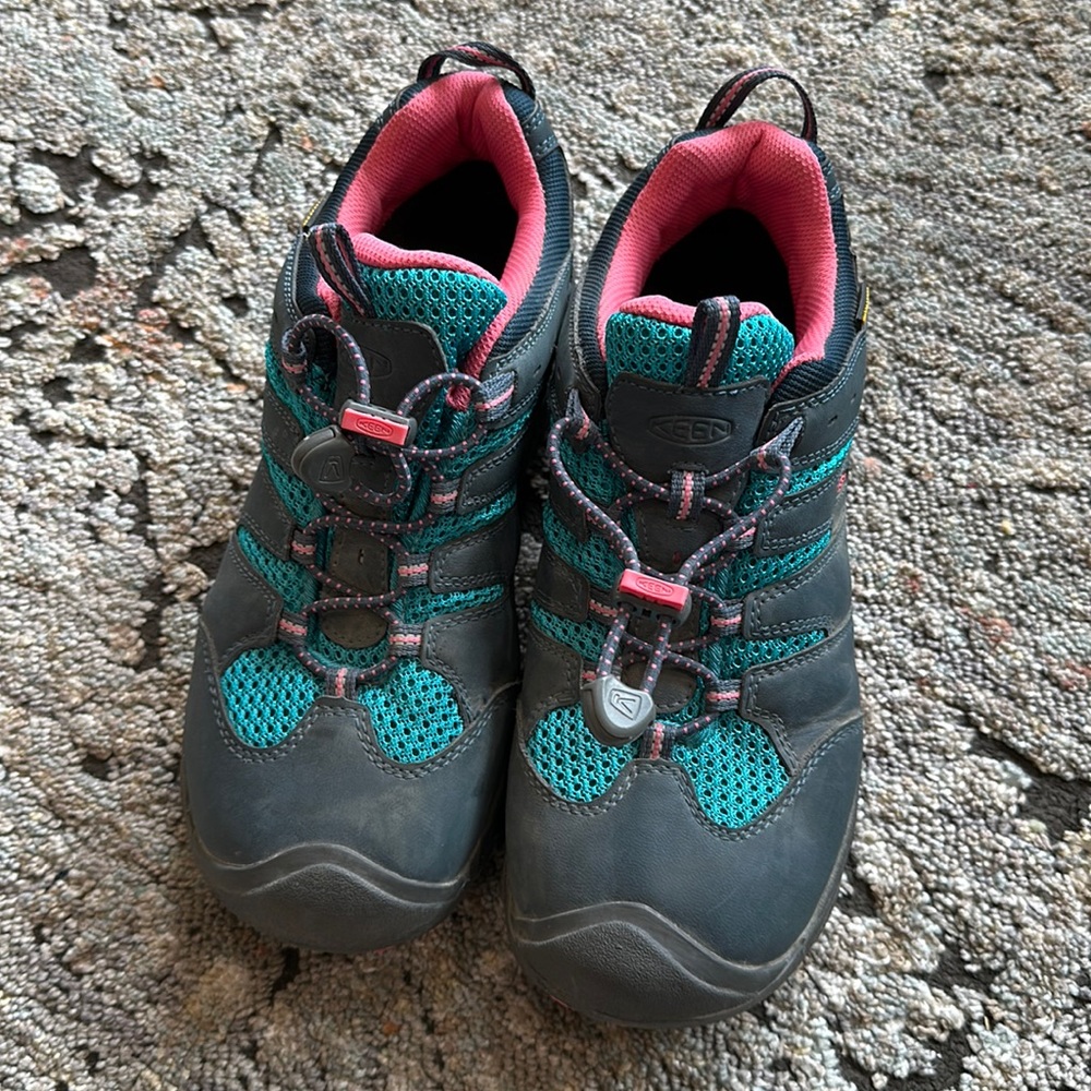 EUC Keen shoes